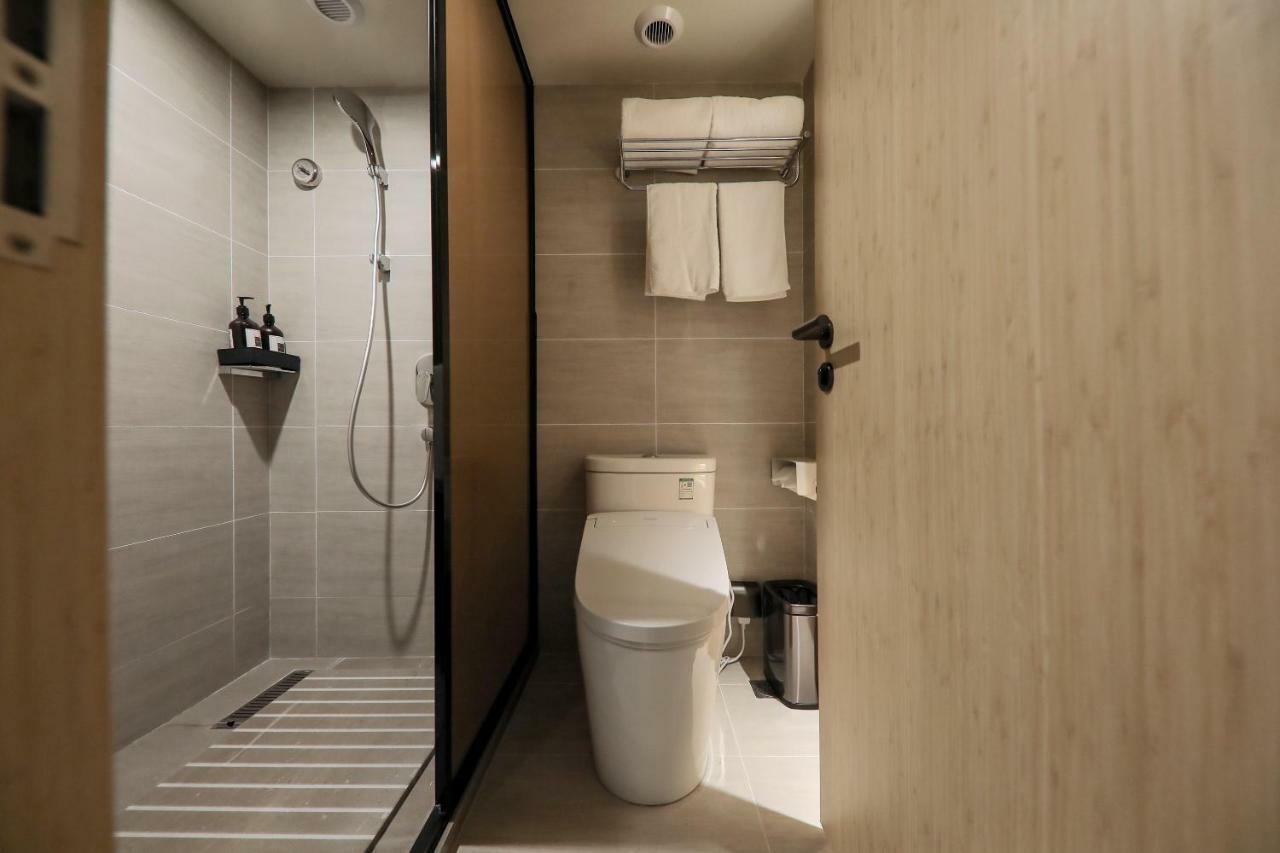 Ji Hotel Шанхай Экстерьер фото